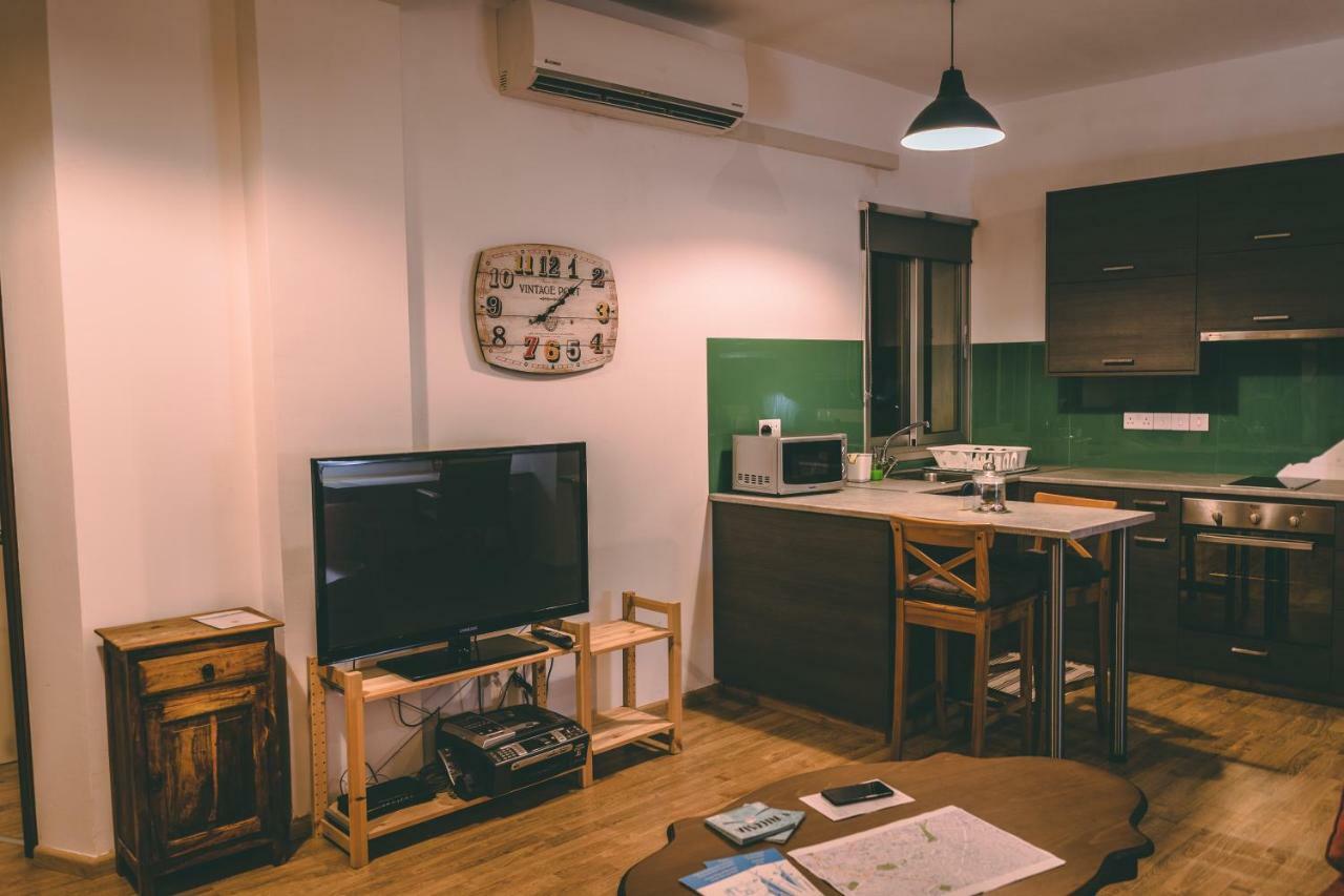 Cozy Flat City Center Никозия Екстериор снимка