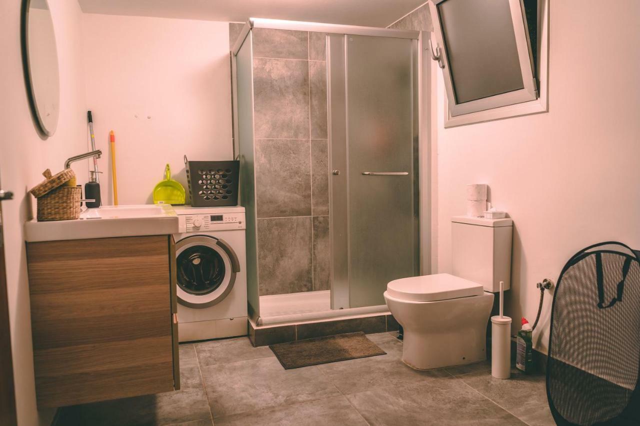 Cozy Flat City Center Никозия Екстериор снимка